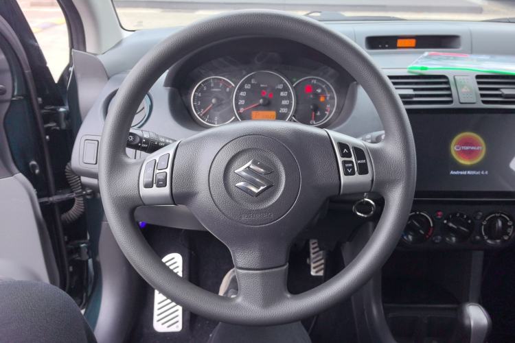 Used Suzuki Swift 2016 1.5L Automatic Fashionable Coolplay Edition
