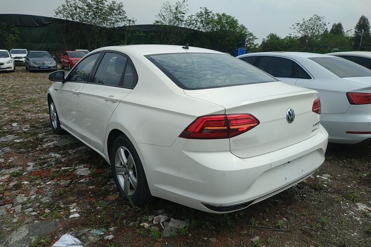 Used Volkswagen Lamando 2019 230TSI DSG Vision Edition China VI Standard Rear Left 45 Deg
