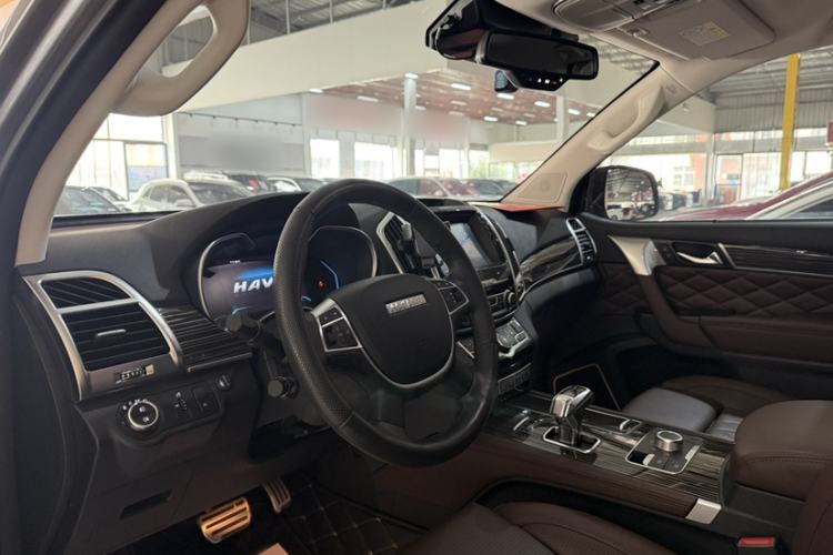 Used Haval H9 2020 2.0T Gasoline 4WD Premium Edition 5 Seats Interior 3
