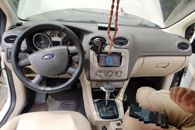 Used Ford Focus 2013 Sedan Classic 1.8L Automatic Base Model