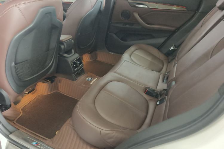 Used BMW X1 2018 sDrive18Li Luxury Model
