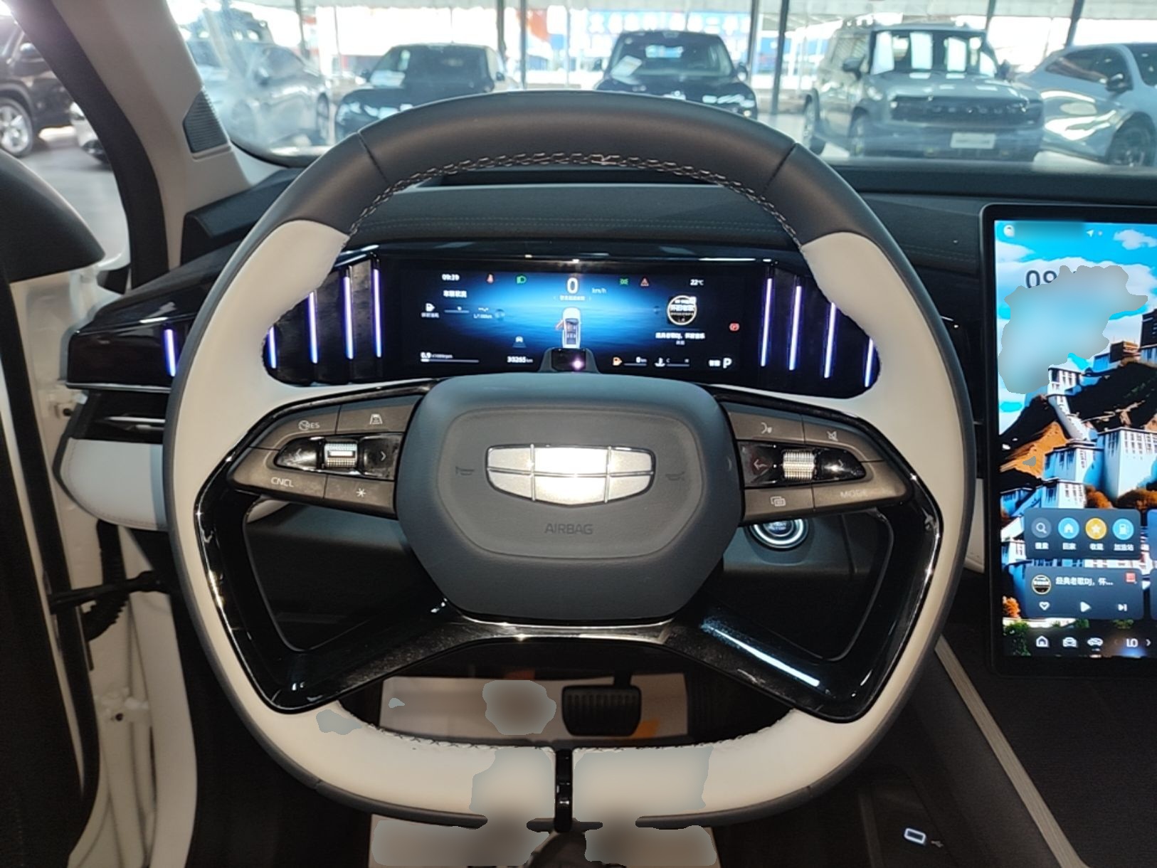 Geely Auto FX11 2024 1.5TD DCT Flagship Edition — снимка 13