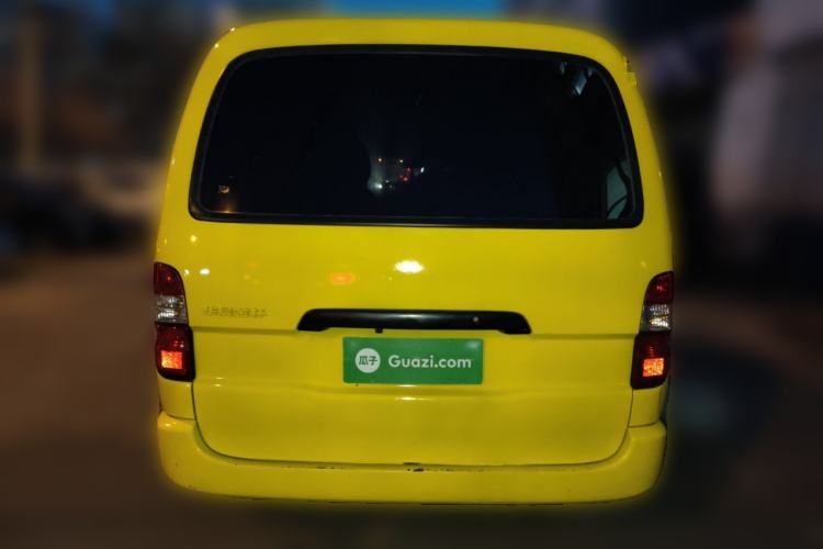 Used Jinbei Express 2018 2.0L Standard Version V19
