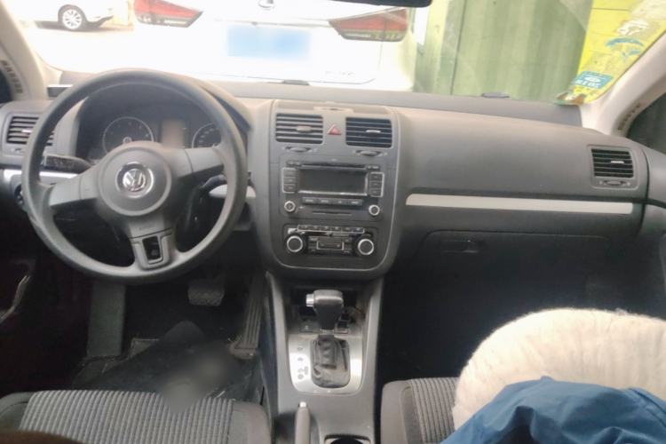 Used Volkswagen Sagitar 2011 1.4 TSI Automatic Tech Model
