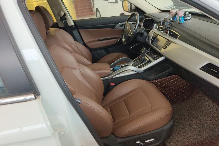 Used Geely Auto Emgrand X7 Sport 2016 1.8TD Automatic ZhiZun Version Right Front Seat