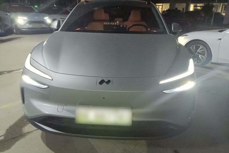 Used ONVO L60 2024 60 kWh Rear-Drive Version
