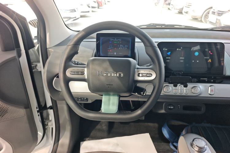 Used CHANGAN NEVO Lumin 2025 205 km Xiangqin Version
