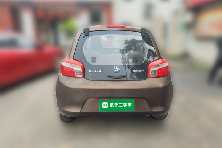 Used Venucia R30 2014 1.2L Manual Enjoyment Edition