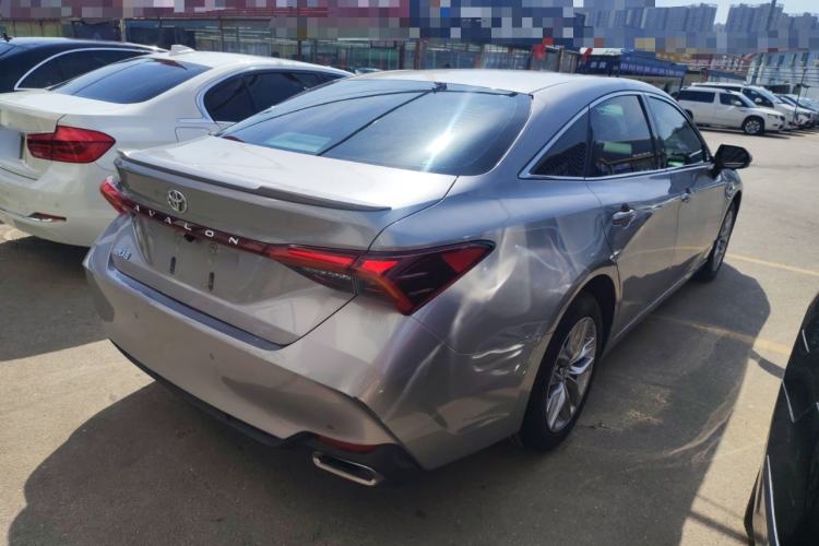 Used Toyota Avalon 2019 2.5L Ambition Version China VI Standard Rear Right 45 Deg