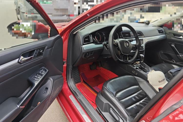 Used Volkswagen Lamando 2015 280TSI DSG Comfort Edition Driver Seat