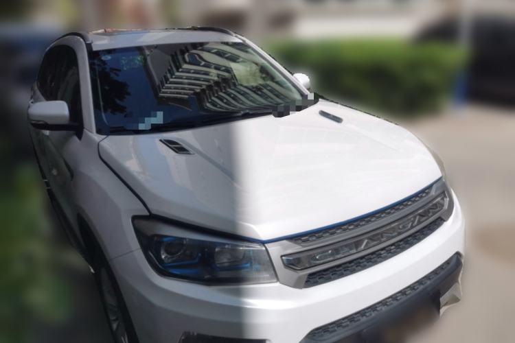 Used CHANGAN CS75 2014 2.0L Manual Luxury Version China IV Standard Exterior 2