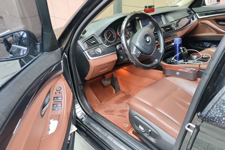 Used BMW 5 Series 2017 520Li Elegant Edition
