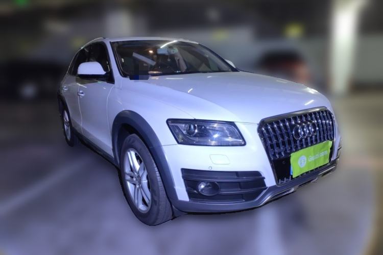 Used Audi Q5 2017 Plus 40 TFSI Technology Model