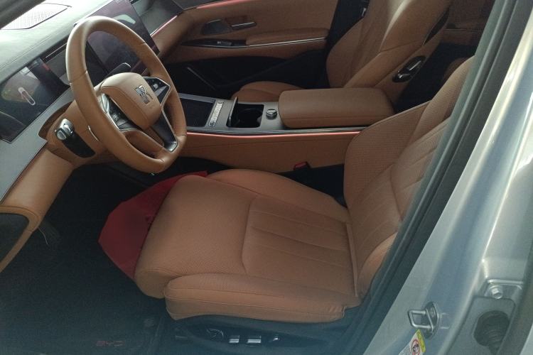 Used BYD Han L 2025 EV Four-Wheel Drive LiDAR Flagship Model
