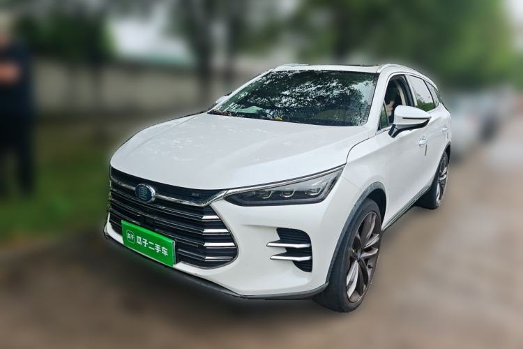 Used BYD Tang New Energy 2018 DM 2.0T All-Wheel Drive Smart Connect Elite 7-Seater China V Emission Standard