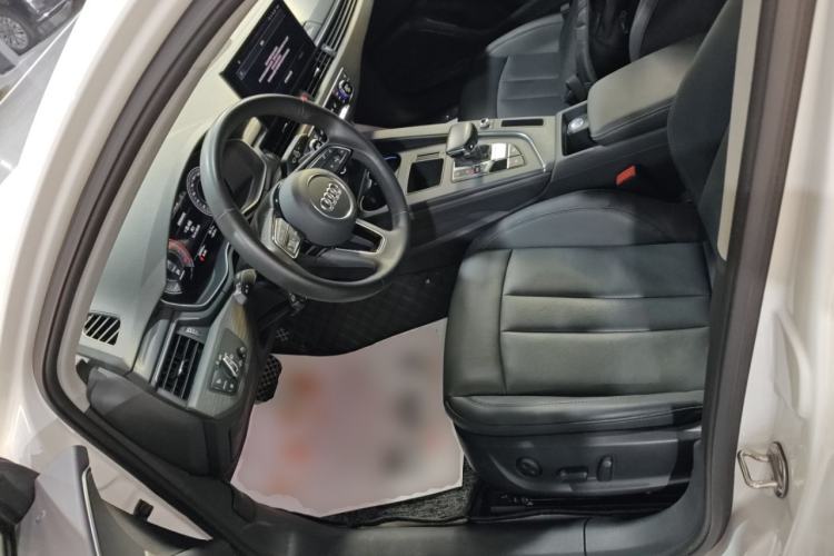 Used Audi A4L 2022 40 TFSI Luxury Prestige Edition Left Front Seat