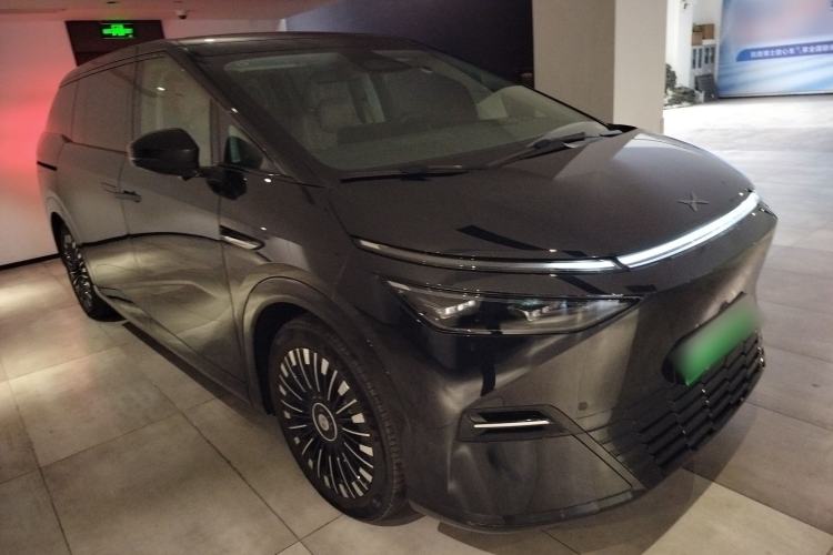 Used XPeng X9 2025 740 Ultra-Long Range Max