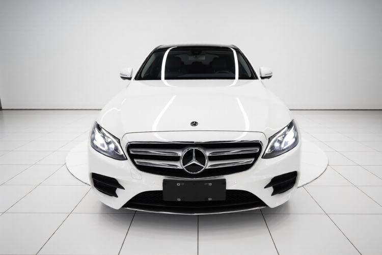Used Mercedes-Benz E-Class 2019 E 300 L Sporty and Stylish Model
