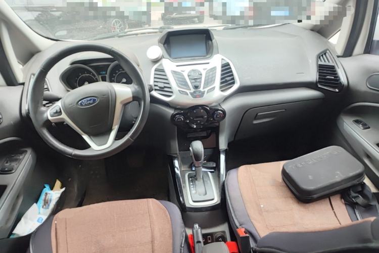 Used Ford EcoSport 2013 1.5L Automatic Prestige Model Center Console