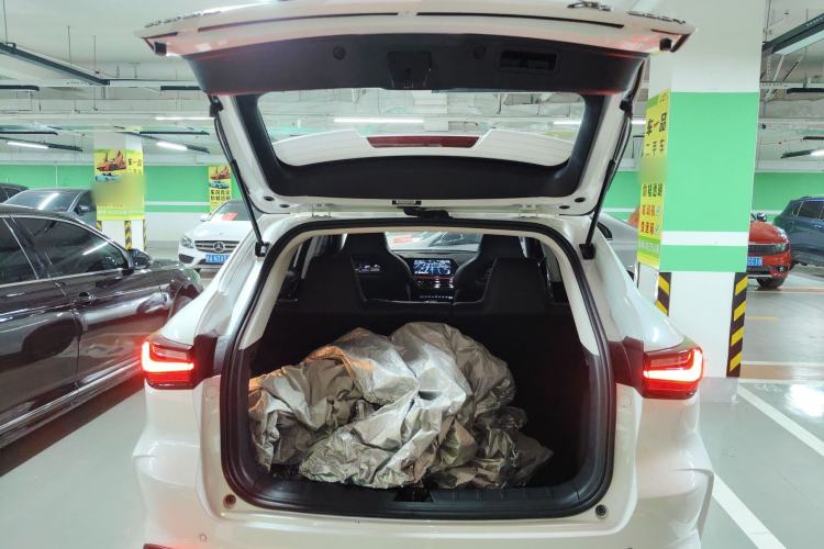 Used CHANGAN OSHAN X5 2021 1.5T DCT Flagship Edition Trunk