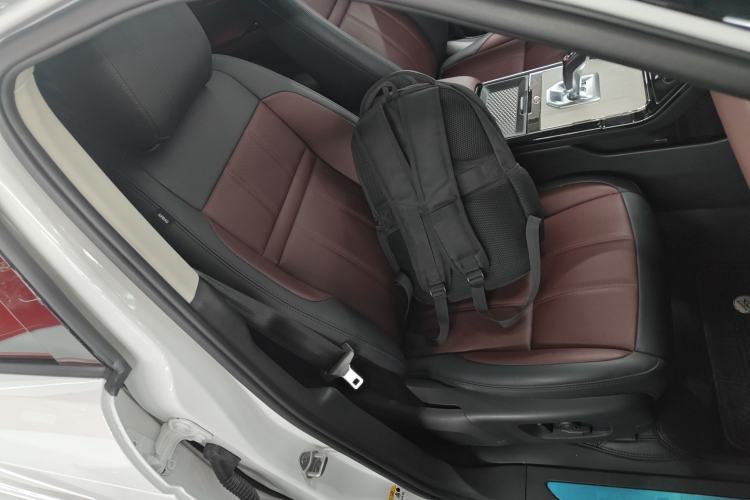 Used Land Rover Range Rover Evoque New Energy 2023 Aurora L P300e Plug-in Hybrid Electric Version