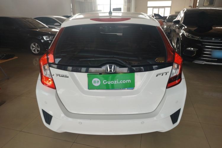 Used Honda Fit 2016 1.5L LXS CVT Comfort Sunroof Version
