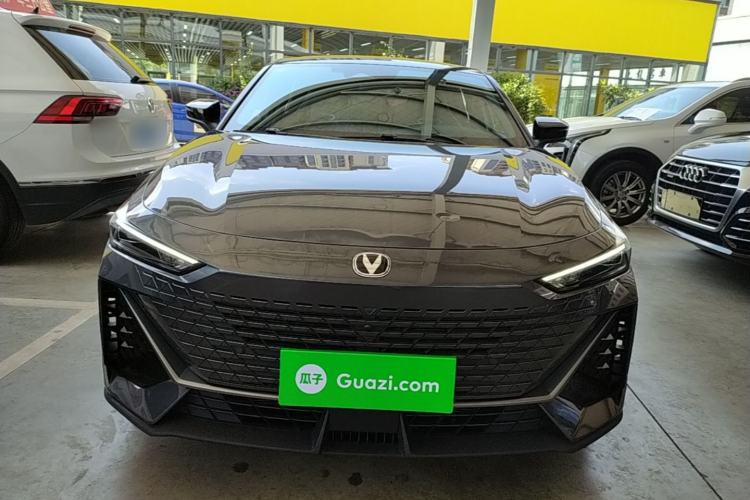 Used CHANGAN UNI-V 2023 1.5T Prestige Model