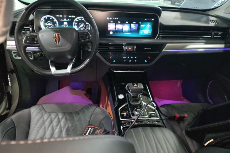 Used Hongqi HS5 2022 2.0T Smart Connect Flagship Enjoyment Purchase Edition Center Console