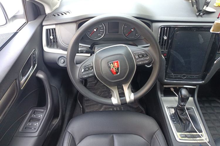 Used Roewe i6 2020 PLUS 1.6L CVT 4G Connected Glory Flagship Edition