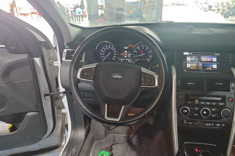 Used Land Rover Discovery Sport 2015 2.0T SE
