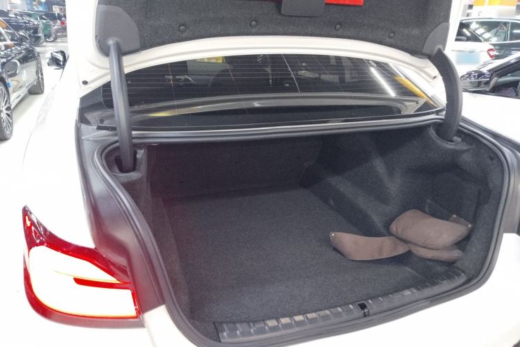 Used BMW 5 Series 2022 Second Facelift 530Li Leading Edition M Sport Package
