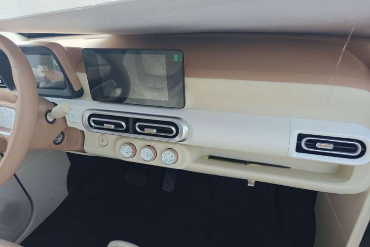 Used Wuling Hongguang MINIEV 2024 3rd Generation 215km Advanced Version