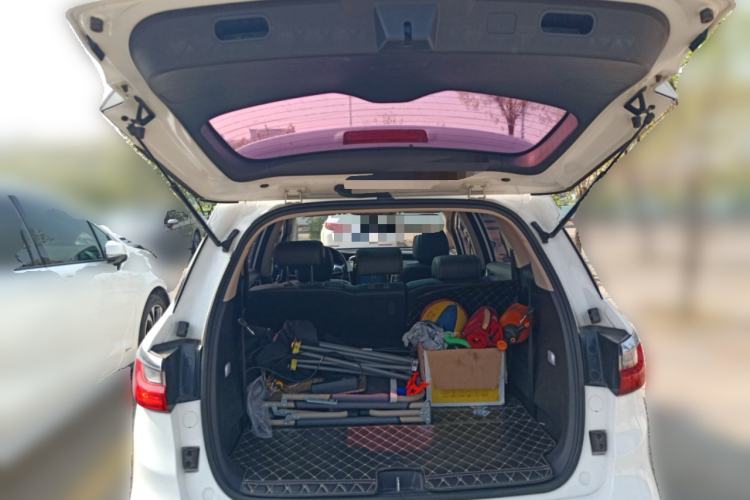 Used BYD Song MAX 2017 1.5T Automatic Smart Connect Prestige 7-Seater Trunk