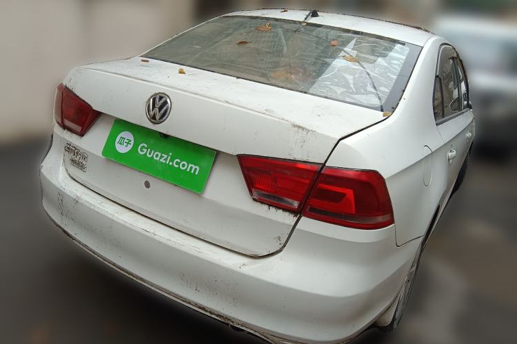 Used Volkswagen Santana 2015 1.6L Automatic Fashion Edition