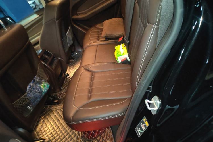 Used Mercedes-Benz GLE 2016 GLE 320 4MATIC Dynamic Edition Left Rear Seat