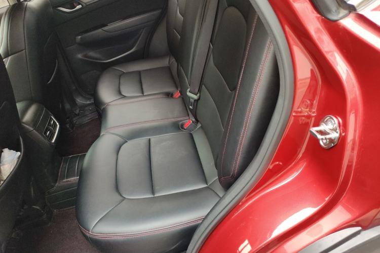 Used Mazda CX-5 2017 2.0L Automatic 2WD ZhiShang Trim China VI Standard
