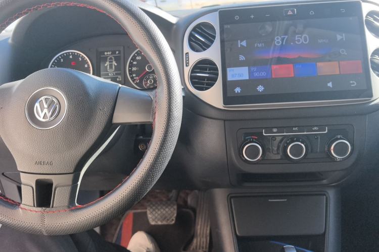 Used Volkswagen Tiguan L 2015 1.8TSI Automatic Two-Wheel Drive Trend Edition