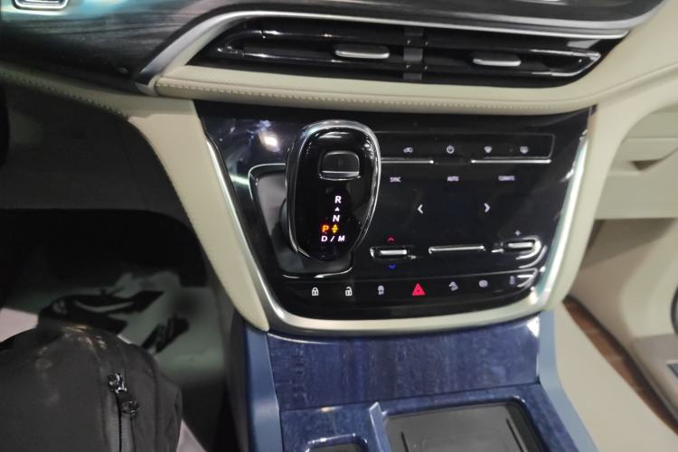 Used Buick GL8 2021 ES Landtrek 653T Comfort Edition
