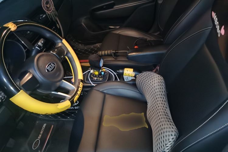 Used Kia K2 2017 Sedan 1.4L Manual Transmission 15th Anniversary Special Edition GLS Left Front Seat