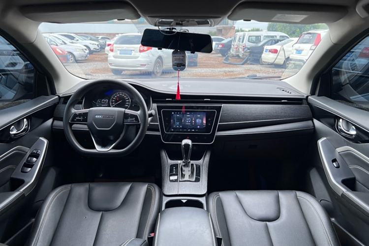 Used Venucia D60 2021 PLUS 1.6L XL CVT Yue Ling Edition