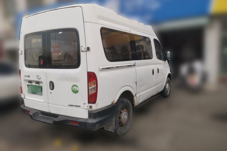 Used SAIC MAXUS Xintu V80 2017 2.5T 6-Speed Manual Aoyuntong National V Short Wheelbase Mid-Height 5/6/10-Seater Rear Right 45 Deg