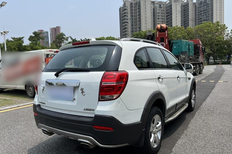 Used Chevrolet Captiva 2015 2.4L Two-Wheel Drive Urban Version 7 Seats