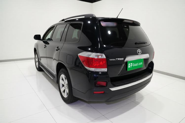 Used Toyota Highlander 2012 2.7L 2WD 5-Seater Elite Edition Exterior 3