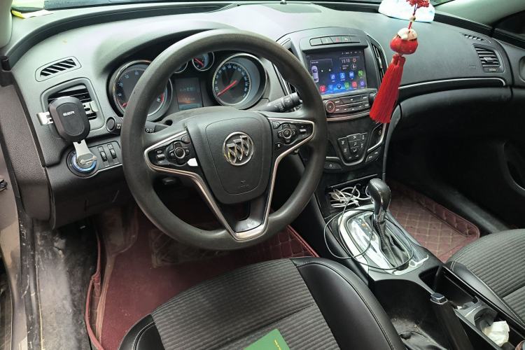 Used Buick Regal 2015 1.6T Leading Technology Model Center Console