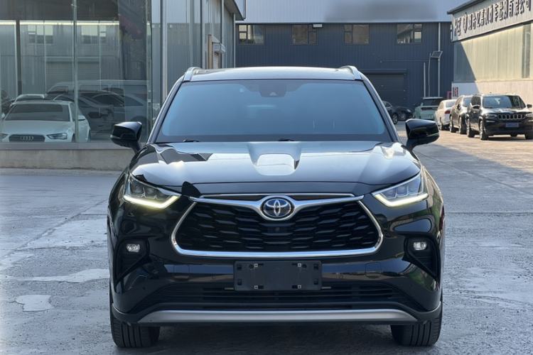 Used Toyota Highlander 2022 Dual-Engine 2.5L Four-Wheel Drive Supreme Edition 7-Seater
