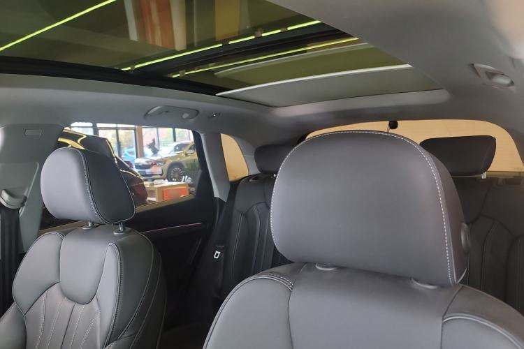 Used Audi Q5L 2022 40T Luxury Dynamic Model
