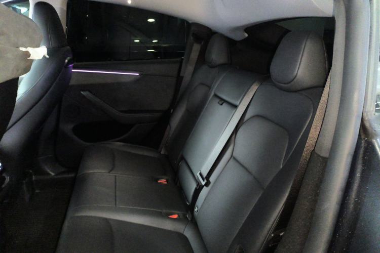 Used Tesla Model Y 2025 Long-Range All-Wheel Drive First Edition