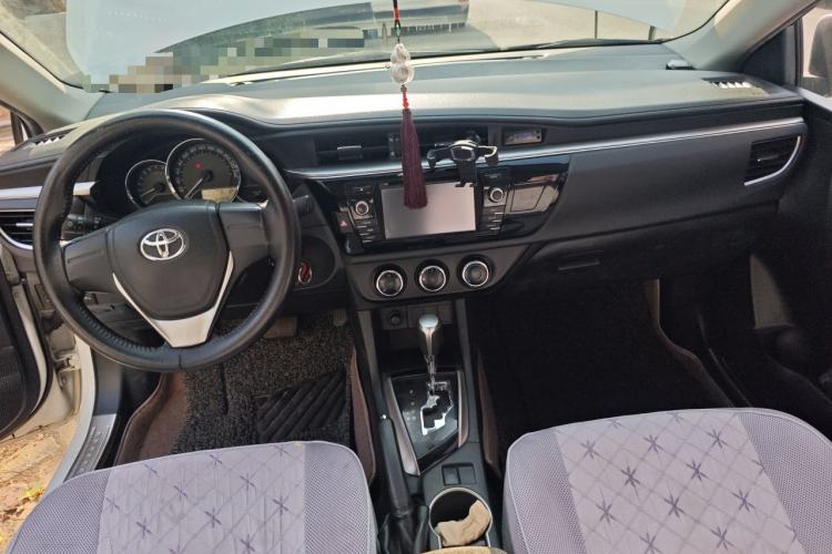 Used Toyota Levin 2014 1.6G CVT Elite Edition Interior 2