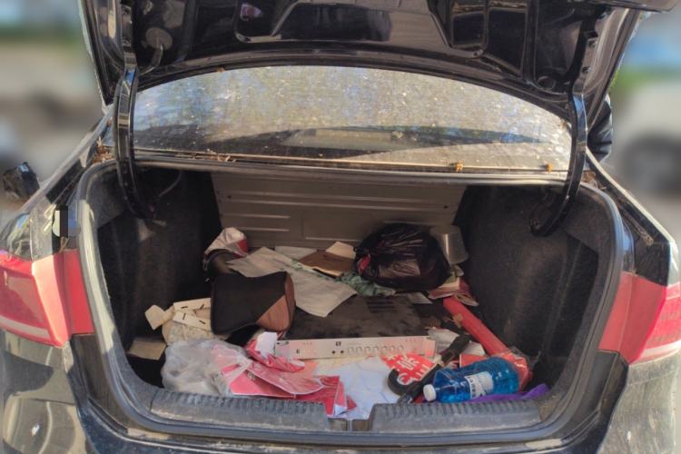 Used Volkswagen Santana 2015 1.6L Manual Fashion Edition Trunk