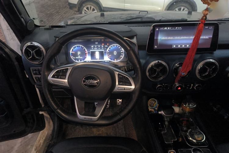 Used BAIC Off-Road BJ40 2019 2.3T Automatic Four-Wheel Drive Urban Hunter Edition Premium Model China VI Emission Standard
